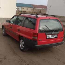 Opel Astra 1995