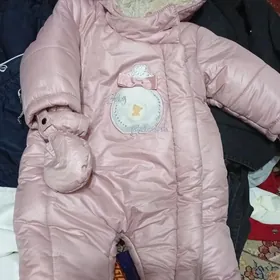 комбинезон и сапоги