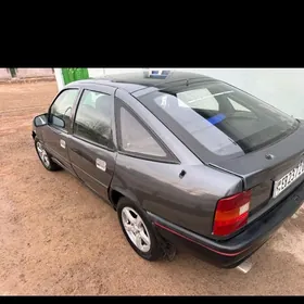 Opel Vectra 1990