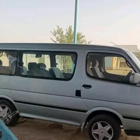 Toyota Hiace 1995