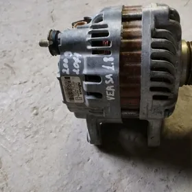 Генератор Ниссан Верса.