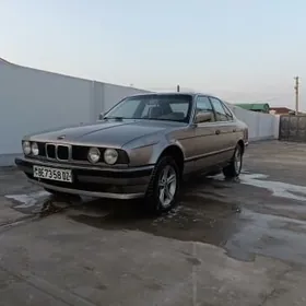 BMW 535 1990