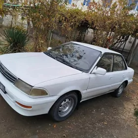 Toyota Corolla 1992