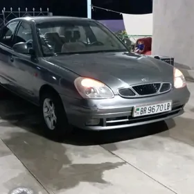 Daewoo Nubira 2000
