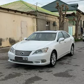 Lexus ES 350 2010