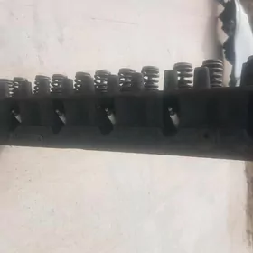 JEEP CHEROKEE golowka