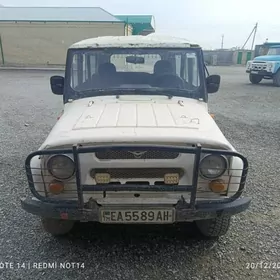 UAZ 469 1999