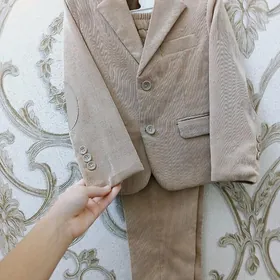 ●kastyum●jalbar●troyka