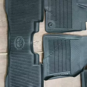 highlander kowryk haylander