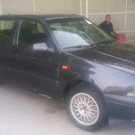 Volkswagen Golf 1993