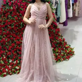 Платье вечернее