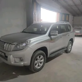 Toyota Land Cruiser Prado 2010