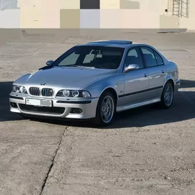 BMW E39 2003