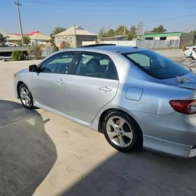 Toyota Corolla 2013