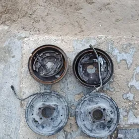 babocka yzky baraban