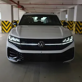 Volkswagen Touareg 2025