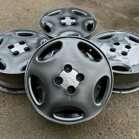 Diska 15 lik...Opel Manty