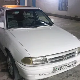 Opel Astra 1993