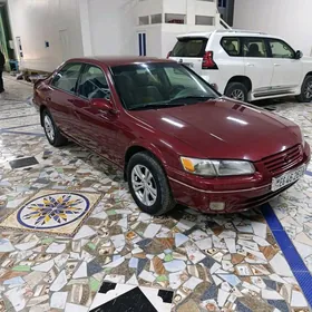 Toyota Camry 1998