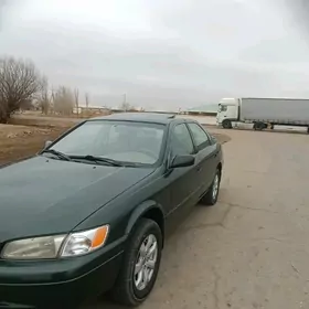 Toyota Camry 1999