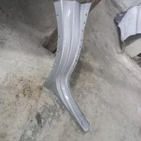 Ford ekisplower arka sag tarap