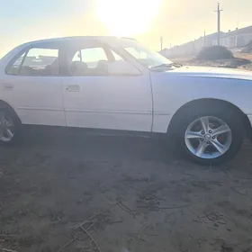 Toyota Camry 1993