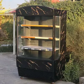 oni açyk witrine haladilnik