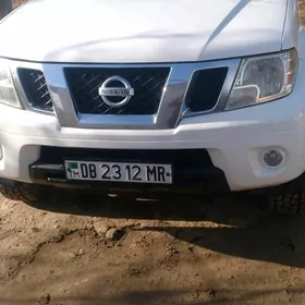 Nissan Frontier 2012