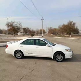Toyota Camry 2003