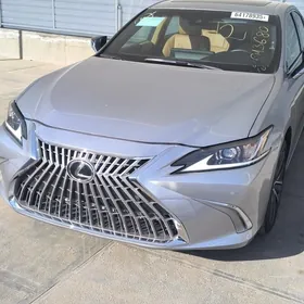 Lexus ES 2024