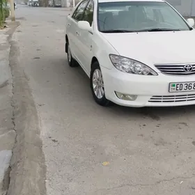 Toyota Camry 2005
