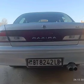 Nissan Maxima 1999