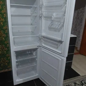 Skyworth Холодильник