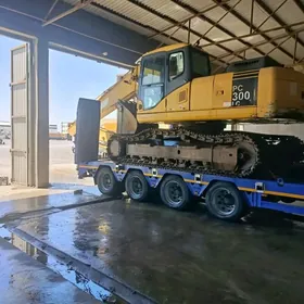 Caterpillar Excavator 2010