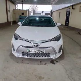 Toyota Corolla 2017