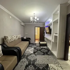 11mkr / 11мкр 2 комн 2 этаж