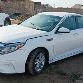 Kia Optima 2020