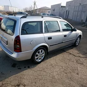 Opel Astra 2003
