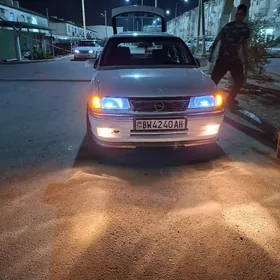 Opel Vectra 1990