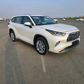 Toyota Highlander 2020