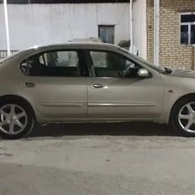 Nissan Maxima 2001