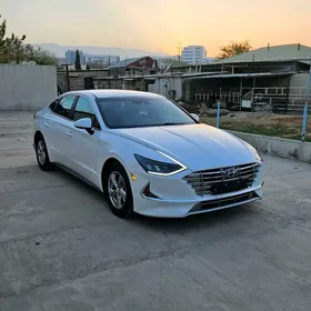 Hyundai Sonata 2022