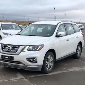 Nissan Pathfinder 2019