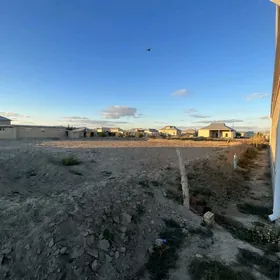  Satlyk emläk gyssagly