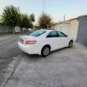 Toyota Camry 2010