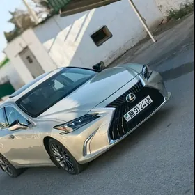 Lexus ES 350 2022