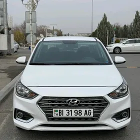 Hyundai Accent 2022