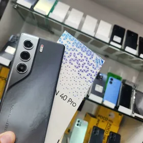 Tecno Camon 40pro 8/256GB