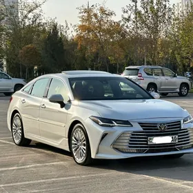 Toyota Avalon 2020