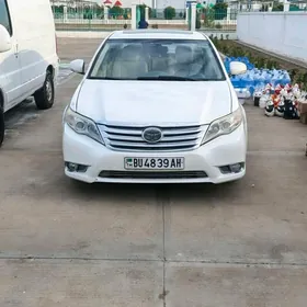 Toyota Avalon 2011
